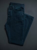 ⁦بنطلون جينز رجالي سليم فيت سادة⁩ - الصورة ⁦3⁩