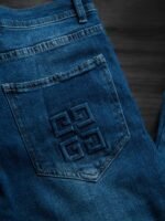 ⁦بنطلون جينز رجالي سليم فيت مقطع GIVENCHY⁩ - الصورة ⁦2⁩