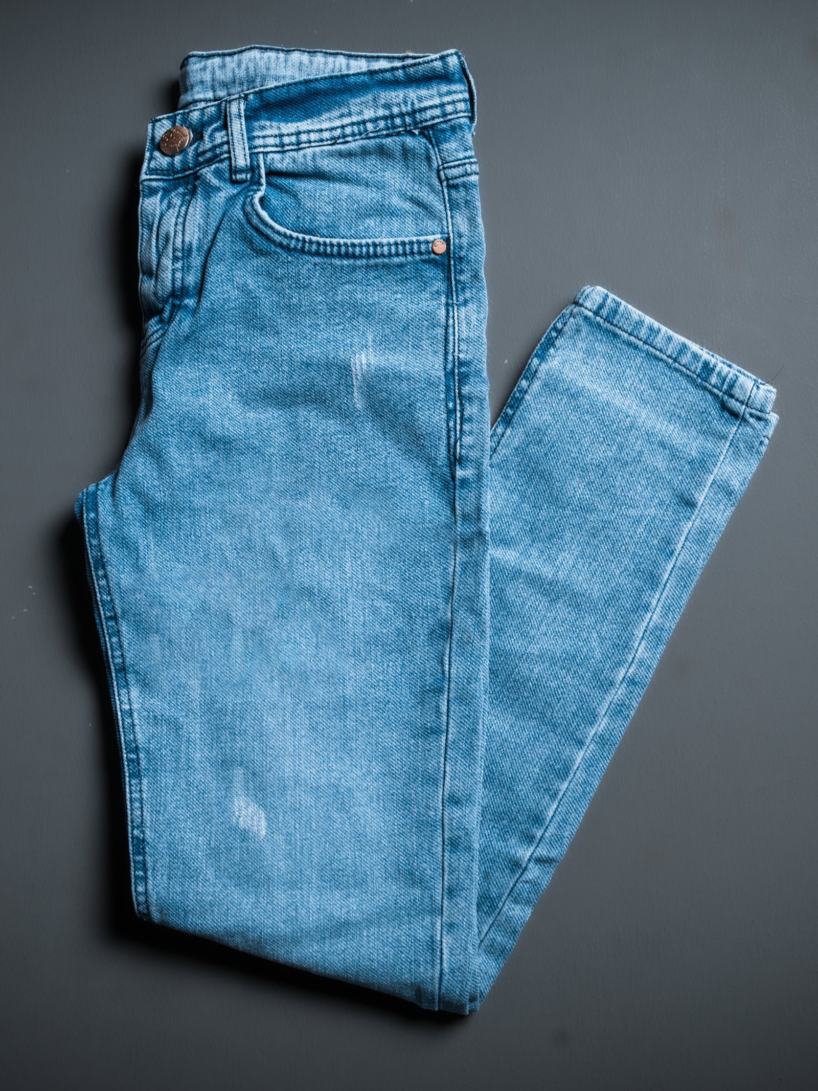 63 بنطلون رجالي دينيم (جينز) سليم فيت مخربش brothers - الصورة 1