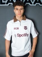 ⁦تيشرت رجالي اوفر سايز تطريز Barcelona⁩ - الصورة ⁦3⁩